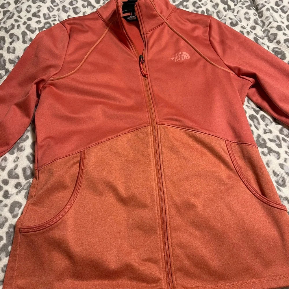 The north face zip up - Picture 1 of 11